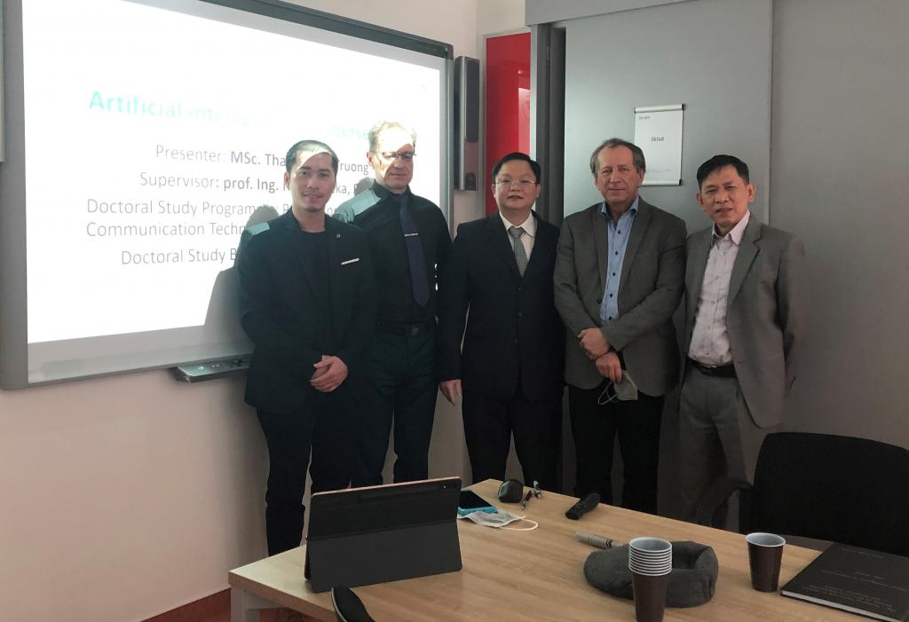 THE SANDWICH DOCTORAL PROGRAM BETWEEN TON DUC THANG UNIVERSITY AND VSB TECHNICAL UNIVERSITY OF OSTRAVA